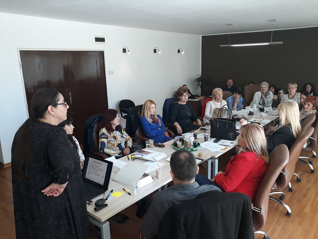 Obuka ”Postupanje profesionalaca/ki u radu sa ženama iz marginalizovanih grupa sa iskustvom nasilja i zaštita žena žrtava specifičnih oblika nasilja” – Pančevo — naslovna
