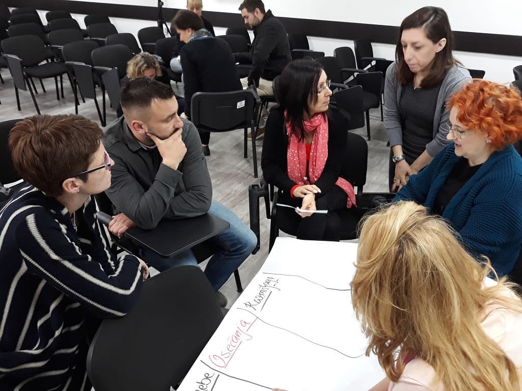 Drugi ciklus obuka u okviru programa ”Postupanje profesionalaca/ki u radu sa ženama iz marginalizovanih grupa sa iskustvom nasilja i zaštita žena žrtava specifičnih oblika nasilja – Sombor — naslovna