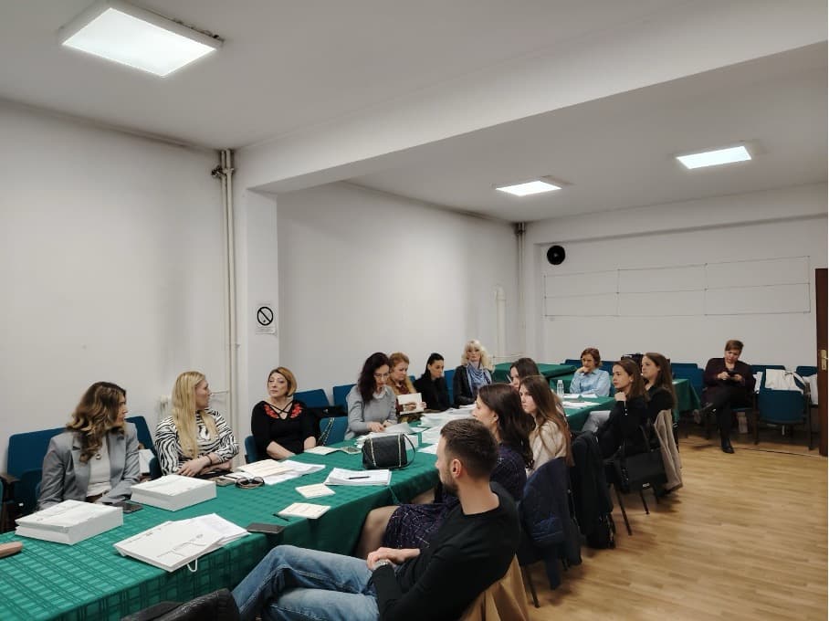 U Novom Sadu održane obuke za unapređenje podrške ženama sa iskustvom nasilja namenjene predstavnicima/cama institucija iz opštine Odžaci — slika 2